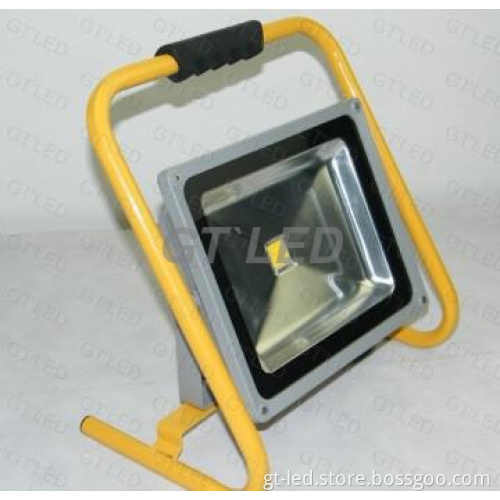 Emergency light -- flashing rechargeable floodlight